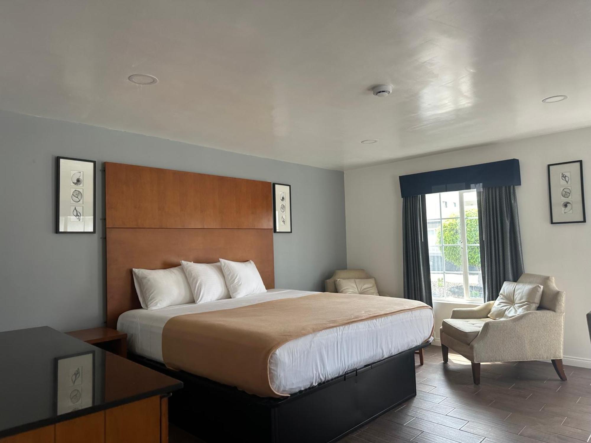 Oceanside Inn & Suites Kültér fotó