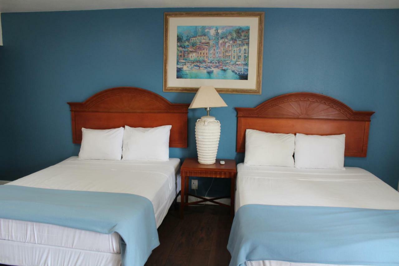 Oceanside Inn & Suites Kültér fotó