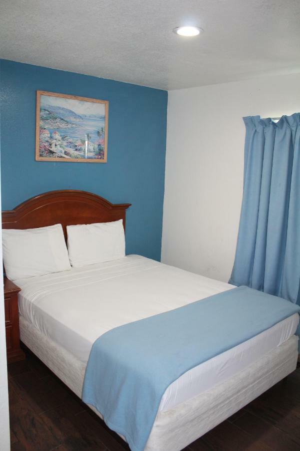 Oceanside Inn & Suites Kültér fotó