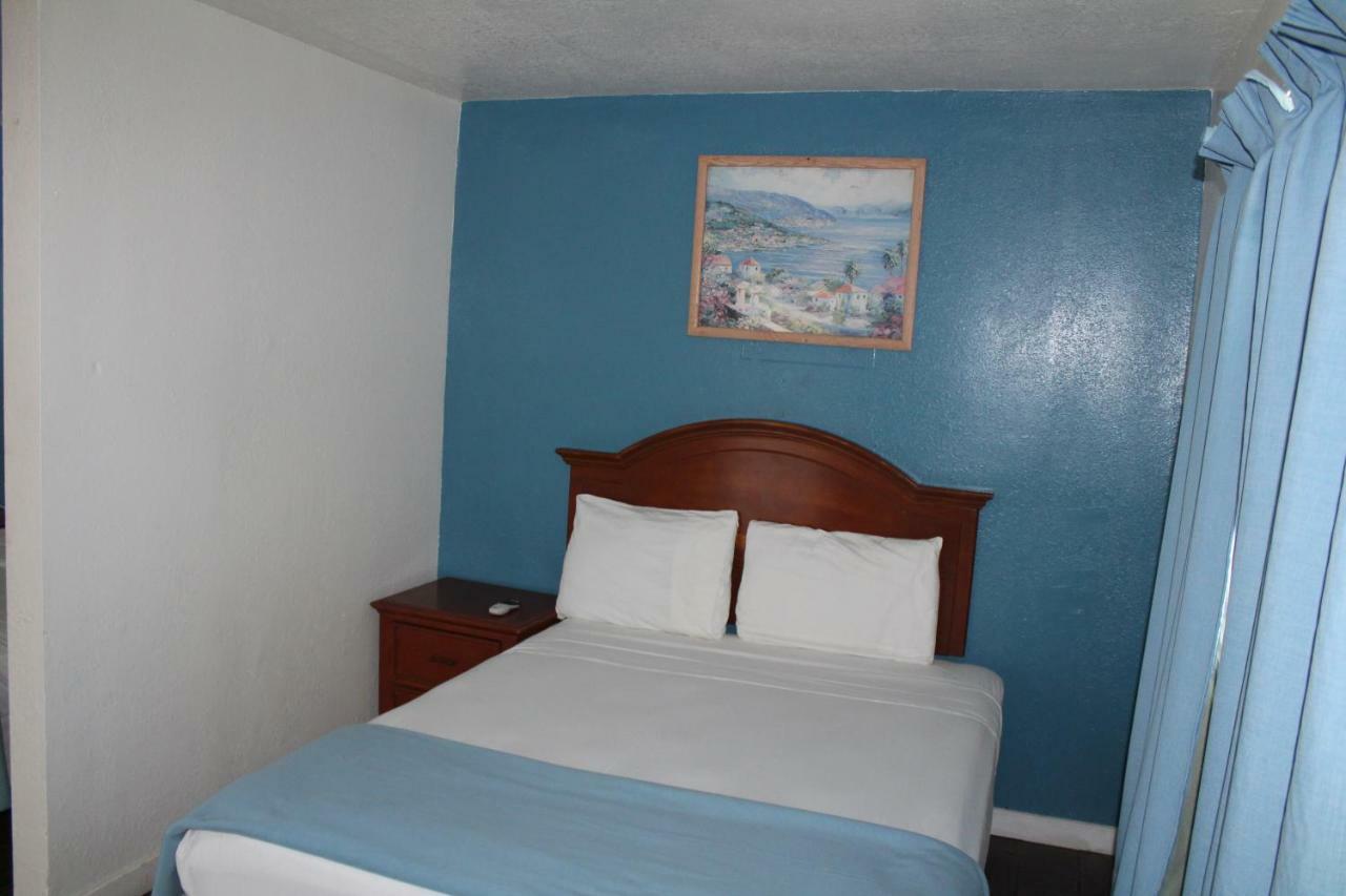 Oceanside Inn & Suites Kültér fotó
