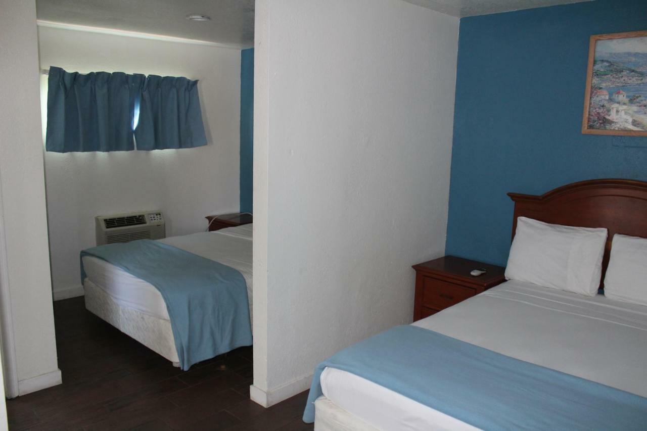 Oceanside Inn & Suites Kültér fotó