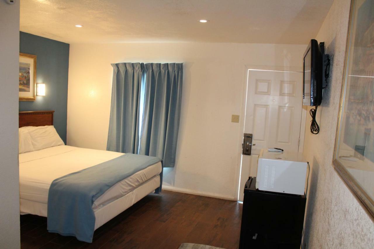 Oceanside Inn & Suites Kültér fotó
